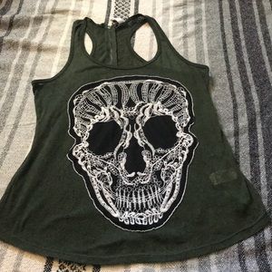 Army green skull tank top 💀